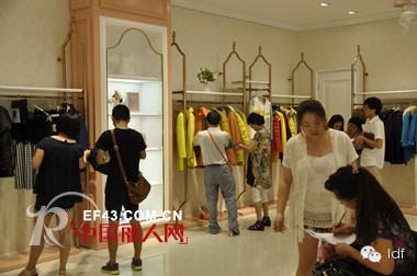 合作共赢,畅享财富——Idf举行2014秋冬产品评鉴会