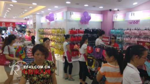 热烈庆贺康璐妮深圳观澜装修升级完成开业