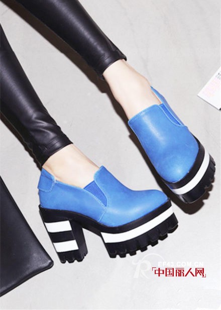 韩国女鞋款式 秋季流行什么鞋子