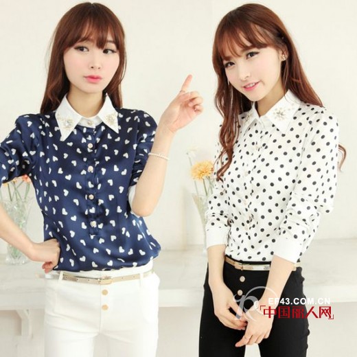 最近流行的闺蜜装搭配 街头惹眼的时尚美搭