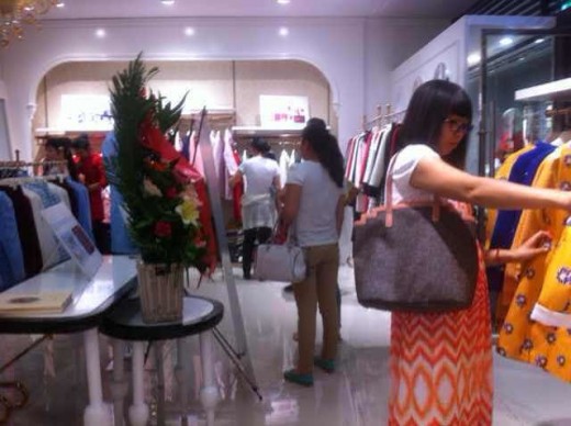 米拉格新疆分公司全新形象店铺盛大开幕!