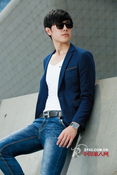 男士西装搭配 男士休闲西装要怎么搭配