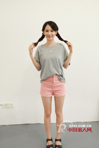 【波点示搭】波点元素穿出百变花样少女感