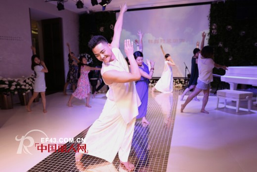 Lifisee艺术空间2014秋季“禅舞时装瑜伽”首发