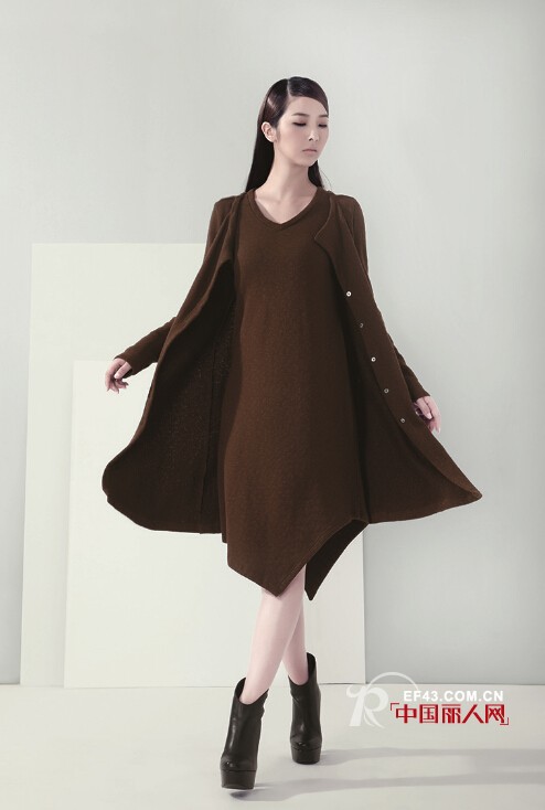 雷翼实业开业庆典暨BAAO2014秋冬新品发布会在广州恒大酒店隆重举行