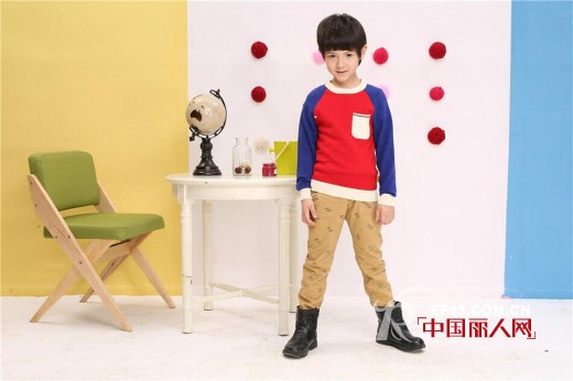 贝乐鼠品牌童装搭配技巧之撞色法则