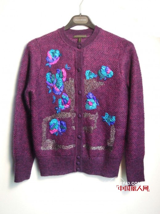 马海毛是什么  SHIATZY CHEN夏姿•陈温暖马海毛系列毛衣