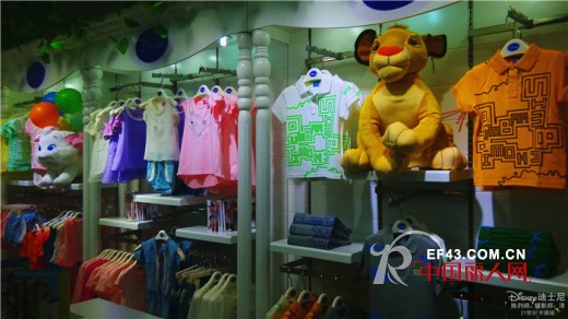 热烈庆贺迪士尼童装深圳华南城新店隆重开业