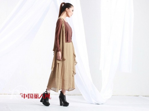 乔品女装山东分店开业当天业绩过万 乔品女装加盟优势有保障