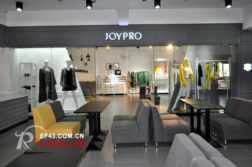 乔品女装山东分店开业当天业绩过万 乔品女装加盟优势有保障