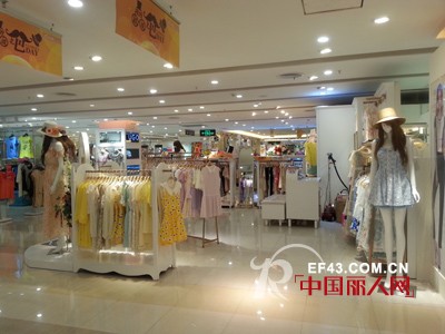 莉雅莉萨-LIYALISA