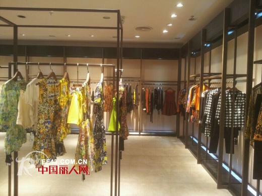 法国女装品牌BERNIEELEN伯妮斯茵强势入驻江苏徐州