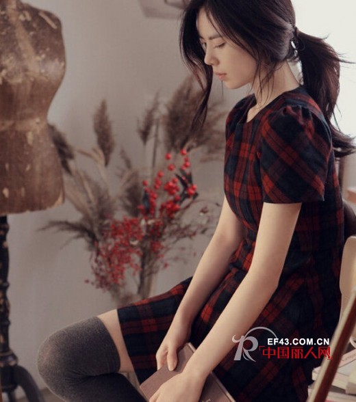 【早秋流行】早秋各种服装搭配 秋季流行搭配