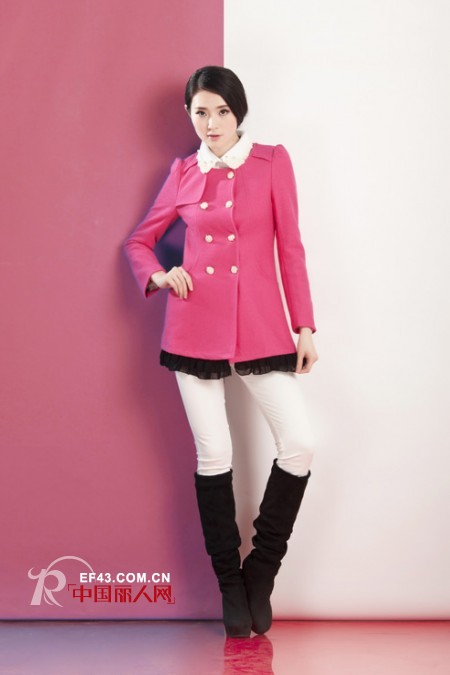 玫红色外套配什么裤子 秋冬外套内搭什么衣服