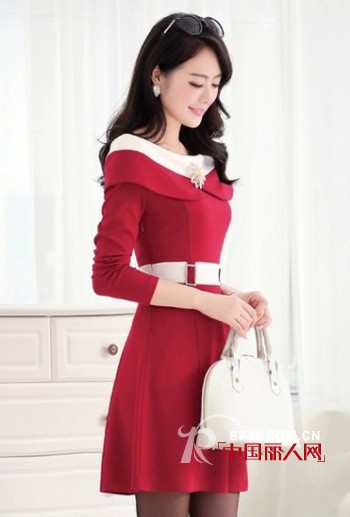 天凉好个秋 爱上连衣裙 打造百变造型