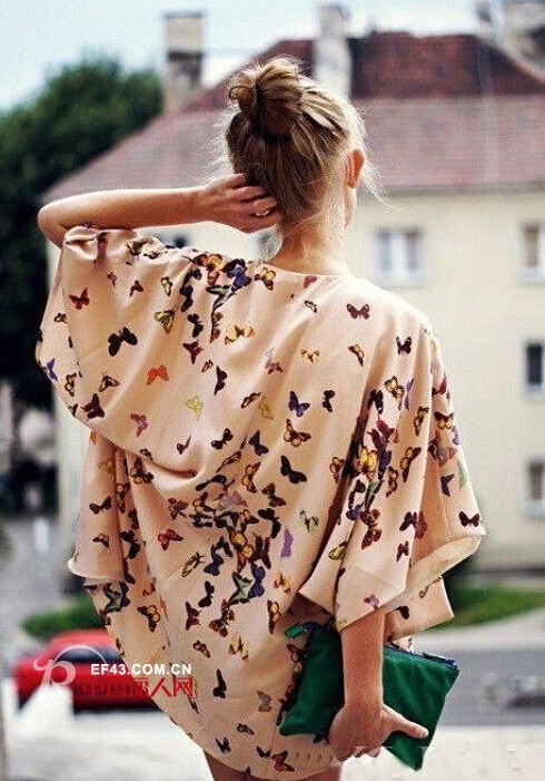 【早秋单品推荐 】单薄罩衣为你排忧解难