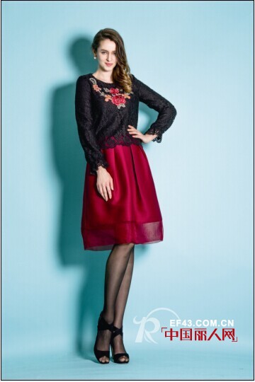 女人穿什么衣服最有魅力  秋天穿衣搭配技巧