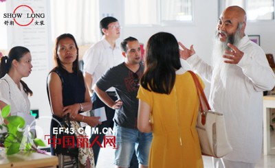 舒朗-showlong