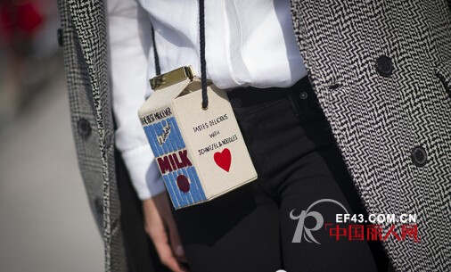 创意手包 出街超吸睛的创意手拿包