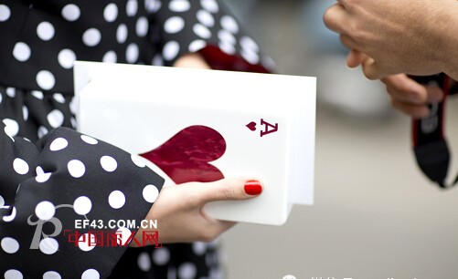 创意手包 出街超吸睛的创意手拿包