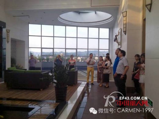 CARMEN|卡蔓 熱烈歡迎步步高商業連鎖股份有限公司以虎門服裝商業人士蒞臨我公司交流
