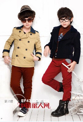 秋冬男童外套搭配 秋冬流行什么样的外套
