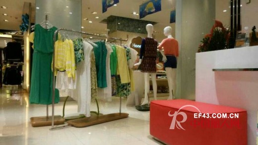 热烈祝贺:凡恩女装天虹西乡店开业大吉