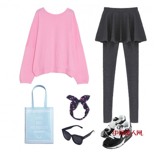 运动装搭配 秋季运动装搭配也能穿出甜美范