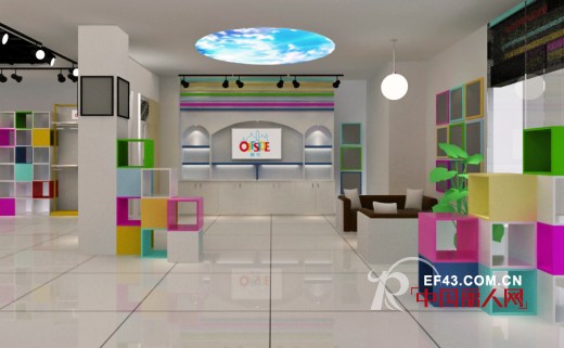 “OFFSIDE 越位”第五代店面形象:七彩流动的“视”界