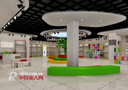 “OFFSIDE 越位”第五代店面形象:七彩流动的“视”界