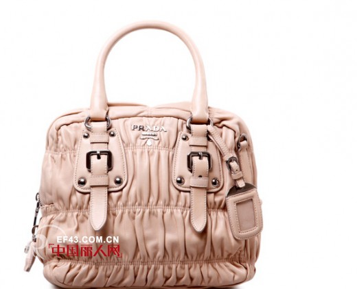 九大国际品牌手包款式 经典国际品牌包包款式