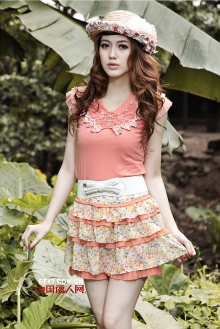 什么是蛋糕裙 蛋糕裙搭配什么上衣好看?