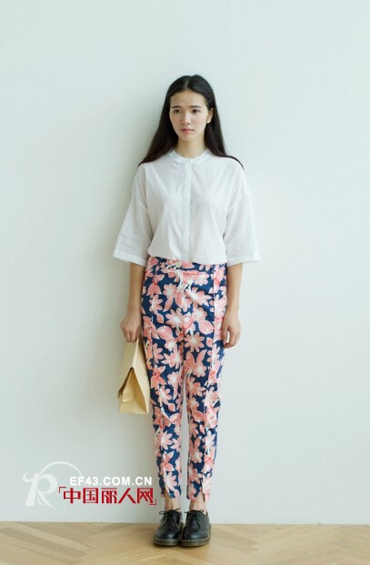 秋季白色衬衫搭配 白色衬衫怎么搭配好看?