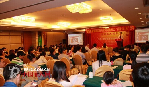 【回顾】小熊B琪童装品牌历届新品发布会