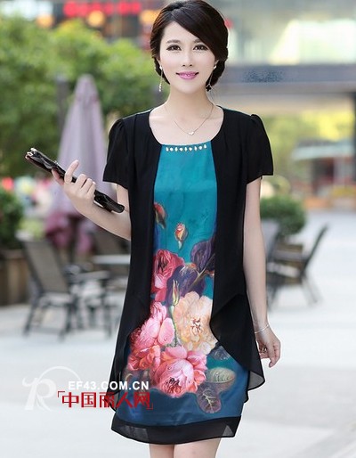 中老年真丝连衣裙新款 九月连衣裙妈妈装