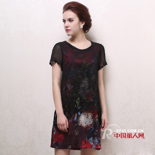 中秋节送妈妈什么礼物好 真丝连衣裙实在又贴心