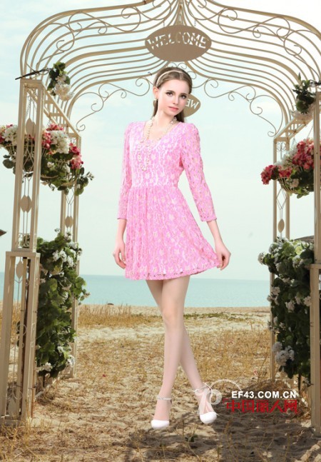 什么肤色适合穿粉色?喜欢穿粉色的女生是怎么样的女生?