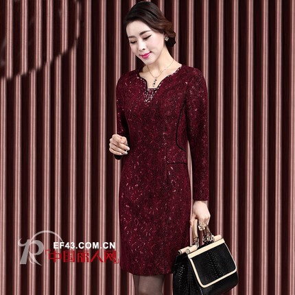 甘夫人原创大牌热卖连衣裙 中老年秋季连衣裙新款