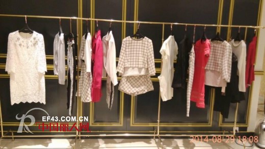 HURST南宁万象城店•盛装开幕