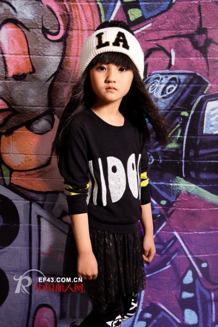 秋季女童短裙搭配 儿童裙子穿搭