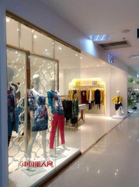 LW女装呼和浩特维多利商厦专柜盛大开业 欢迎选购