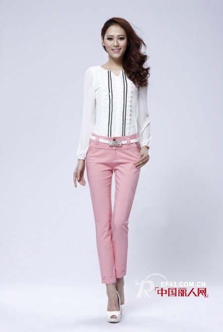 裤装搭配  秋季纯色长裤搭配衬衫好看吗?