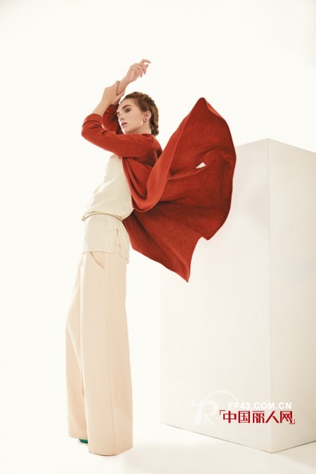 针织连衣裙搭配 秋装棉麻面料搭配