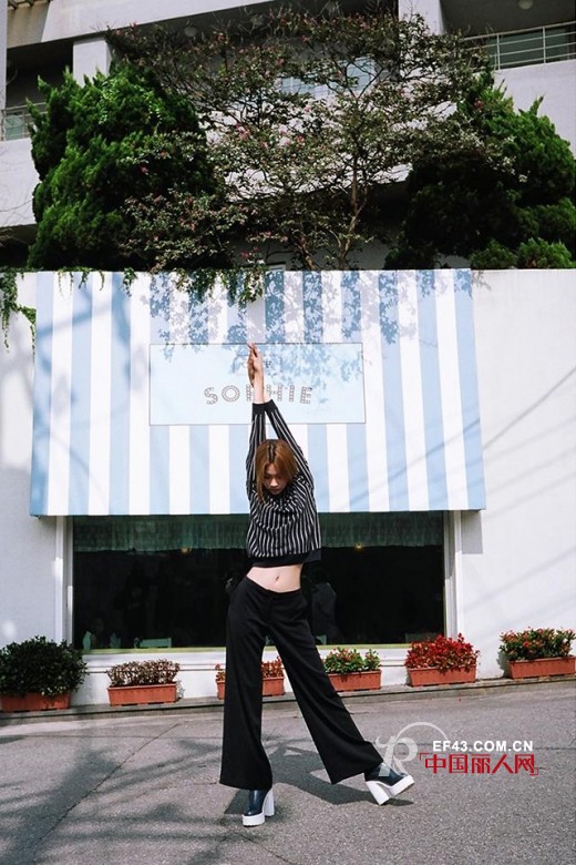 小个子女生服装搭配 小个子女生显高服装搭配方法