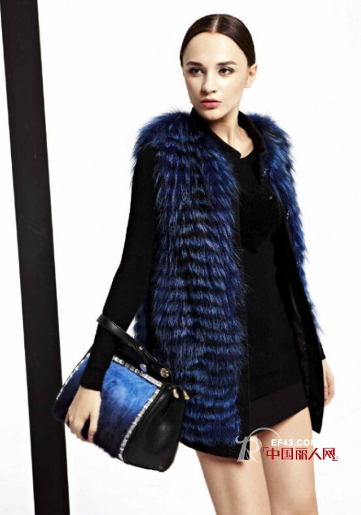 蔓露卡2014秋冬新款  摩登&奢华彰显女王风范