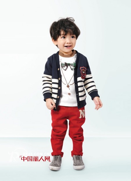 儿童开衫搭配 针织开衫配什么裤子