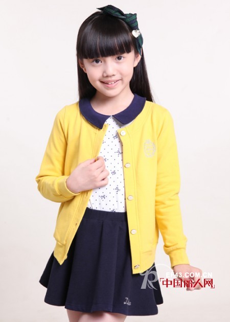 笛莎秋装短裙搭配 笛莎针织开衫款式