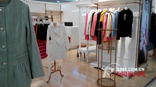 恭贺:图案女装江西赣州天誉百货二楼专柜开业