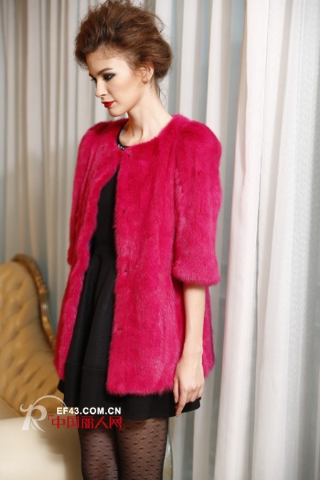 2014皮草外套流行什么款式 皮草单品怎么搭配更好看