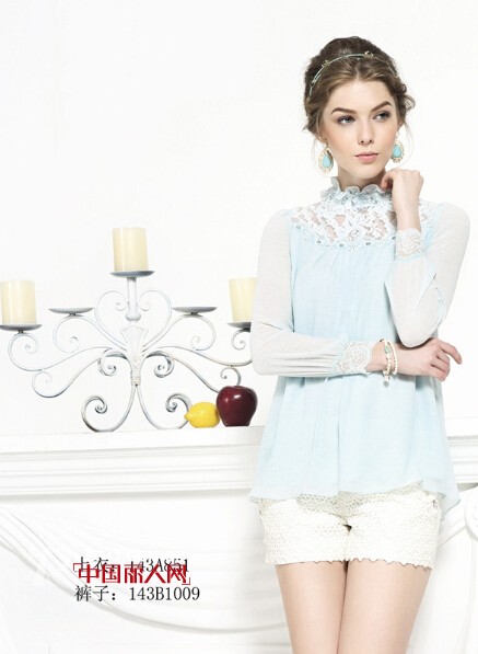 木帛秋装新品演绎时尚蕾丝风潮